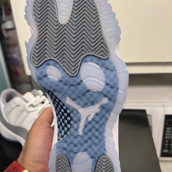 Jordan 11 Retro Low